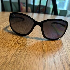 Oakley women’s sunglasses